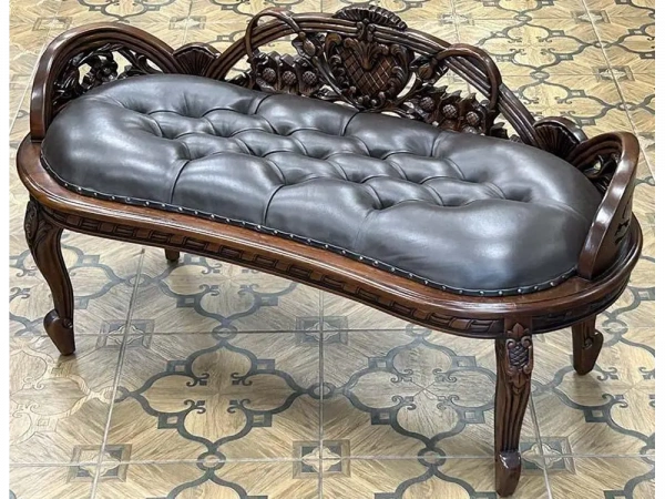 Скамья резная  