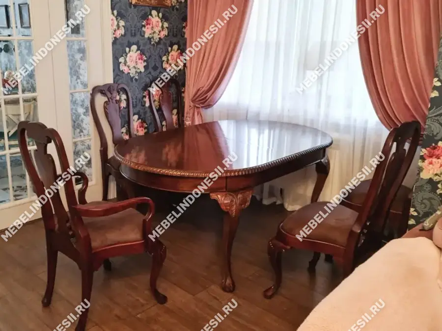 Обеденный стол из массива 180/225  