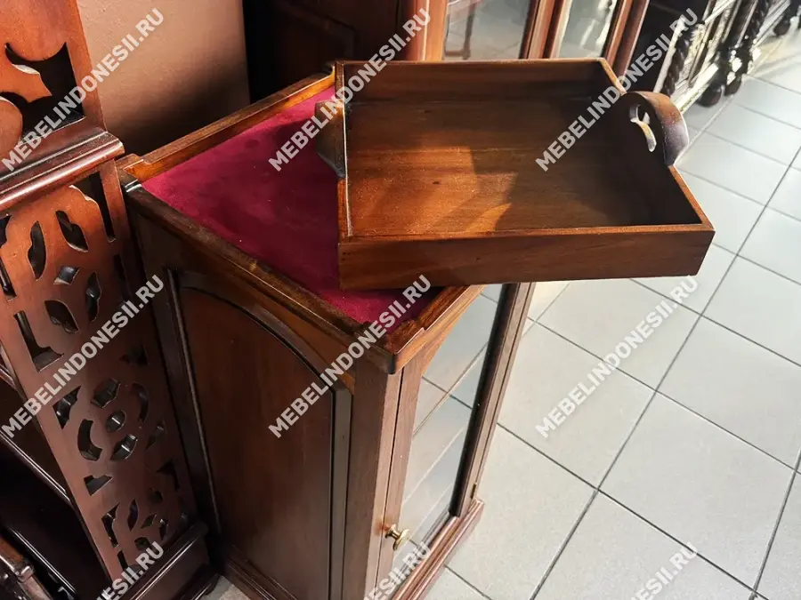 Винный шкаф для 12 бутылок  